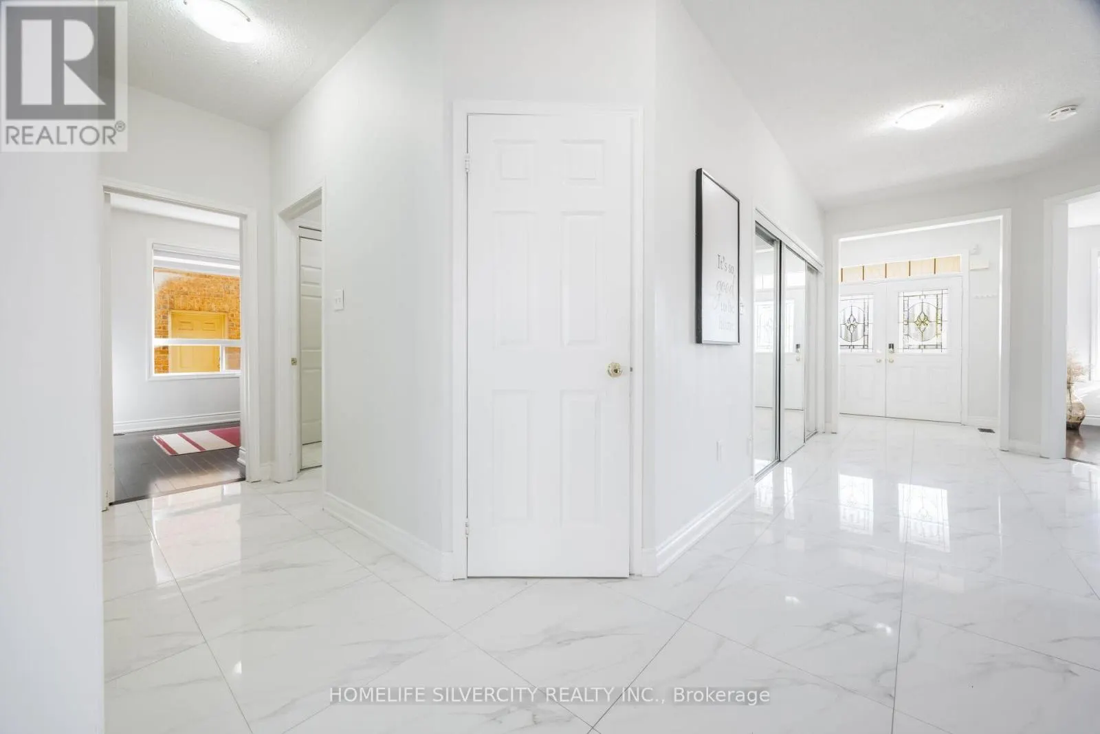 25 VAN HOOF CRESCENT