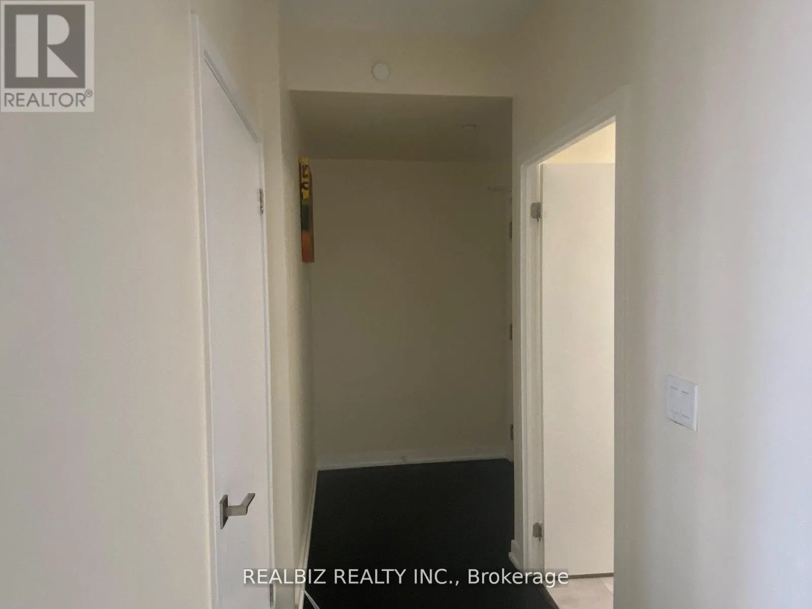 805 - 4011 BRICKSTONE MEWS E