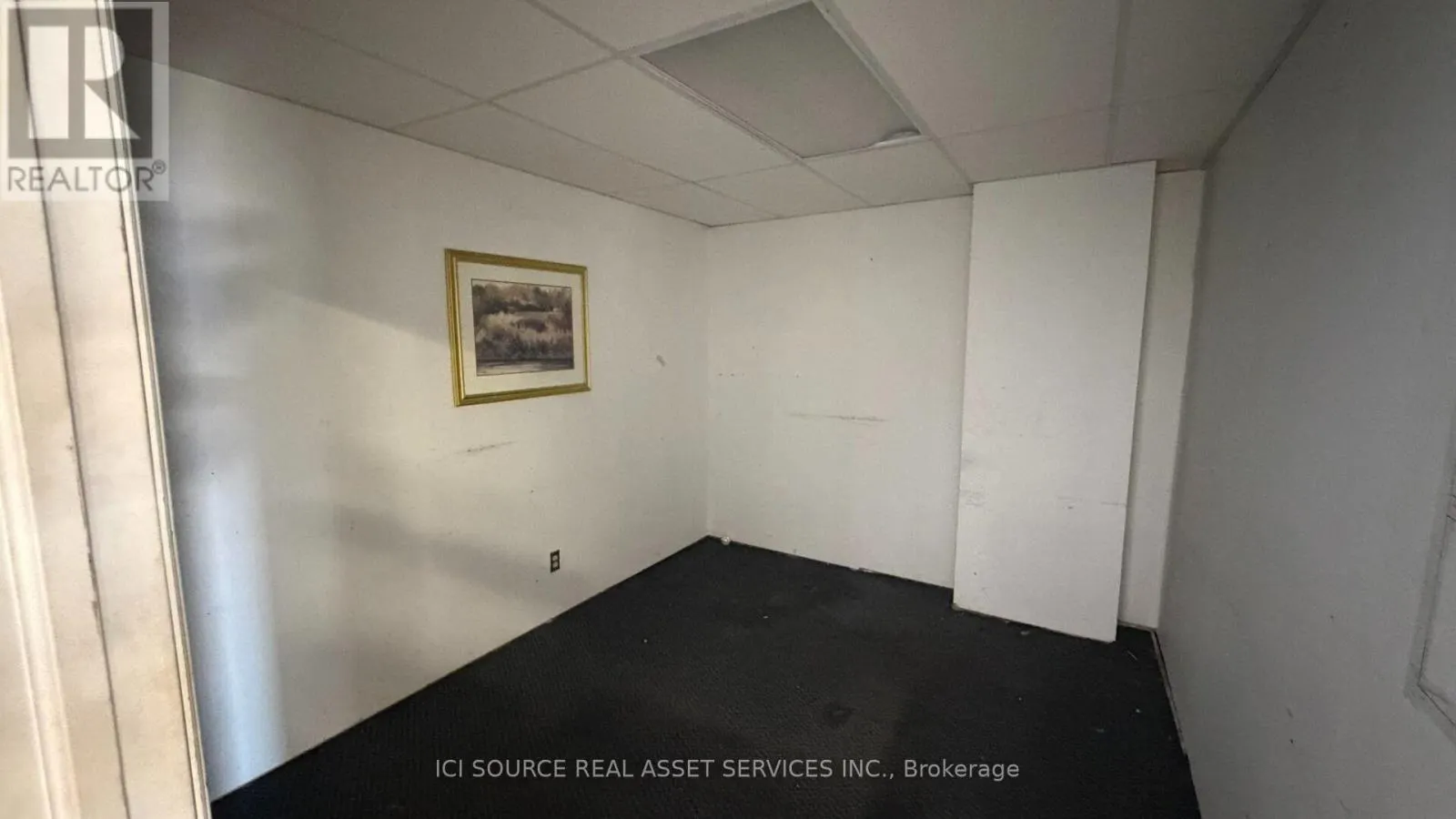 10 - 270 RUTHERFORD ROAD S
