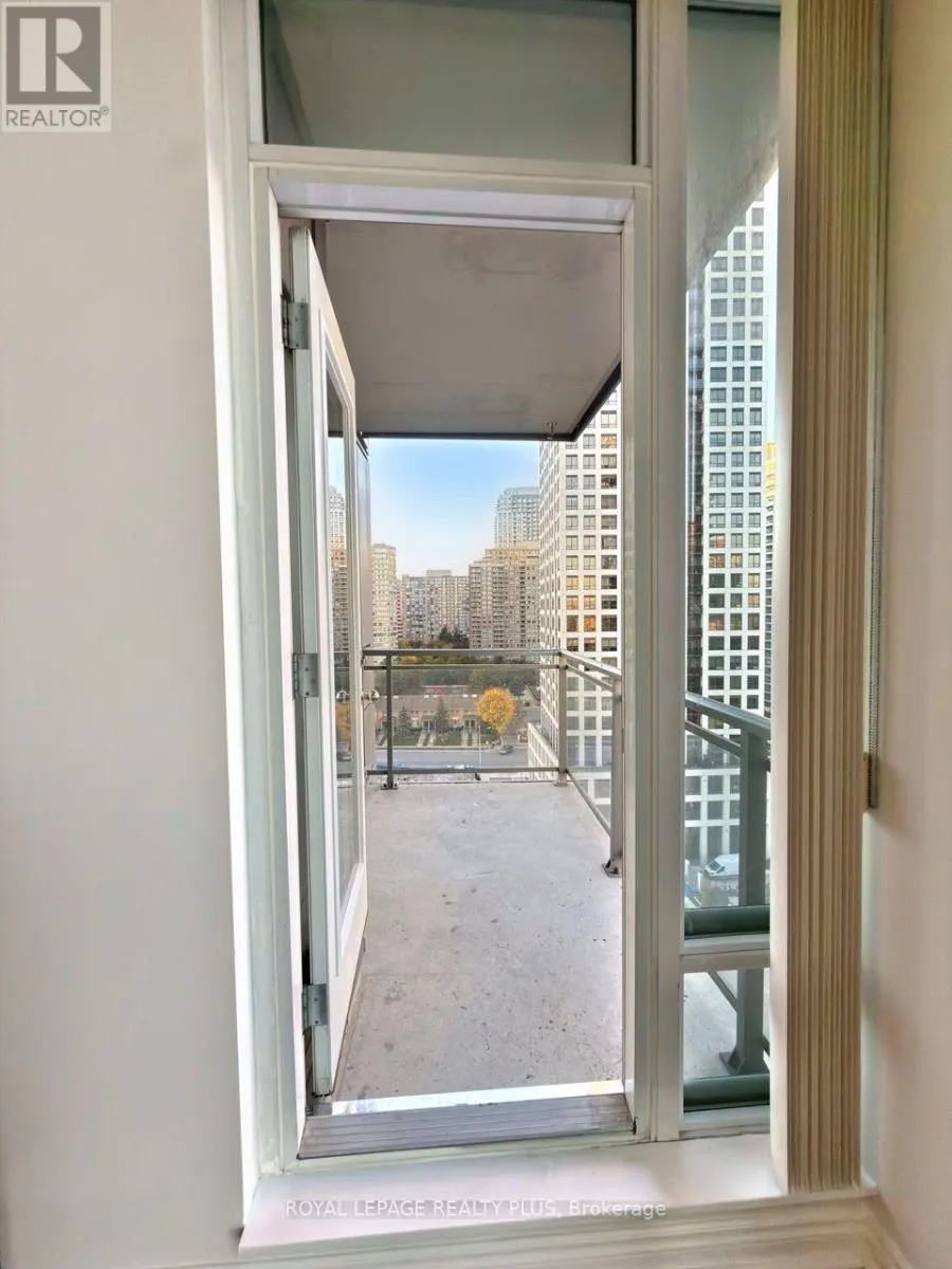 1509 - 3525 KARIYA DRIVE