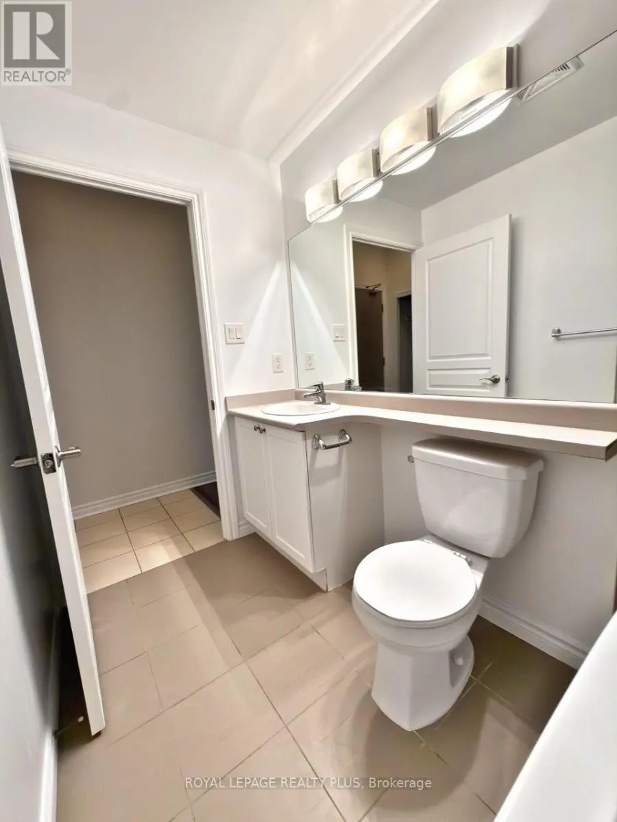 1509 - 3525 KARIYA DRIVE