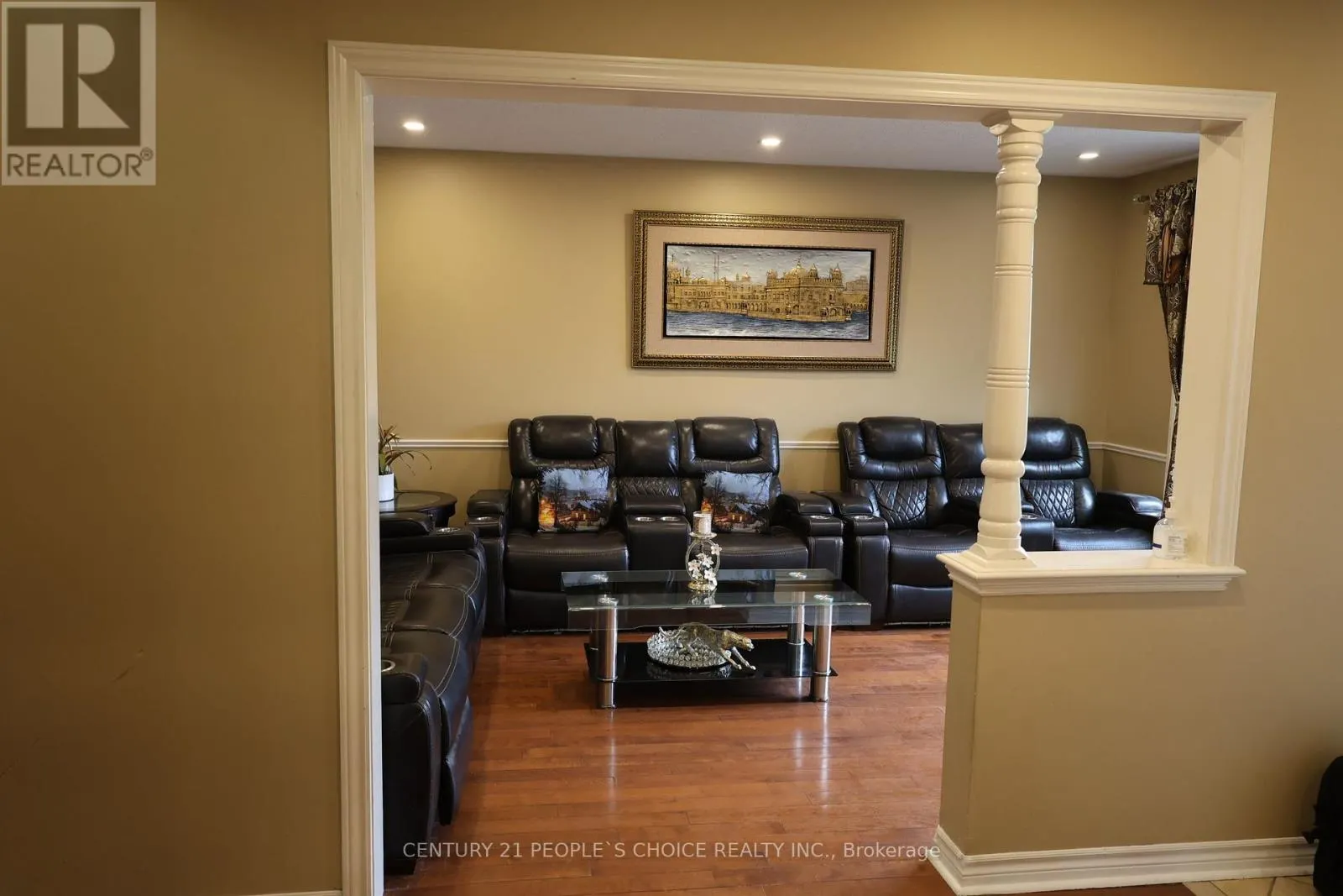 22 NOVELLA PLACE
