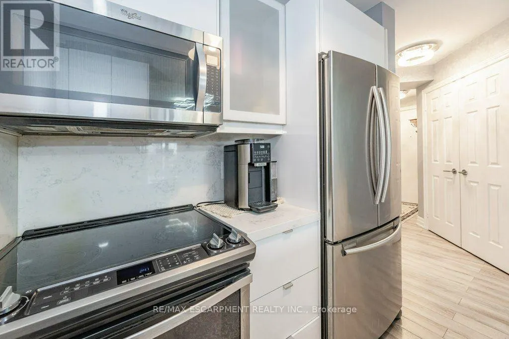 209 - 2391 CENTRAL PARK DRIVE