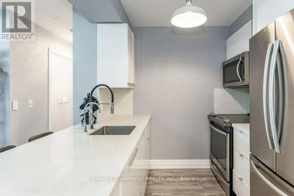 209 - 2391 CENTRAL PARK DRIVE