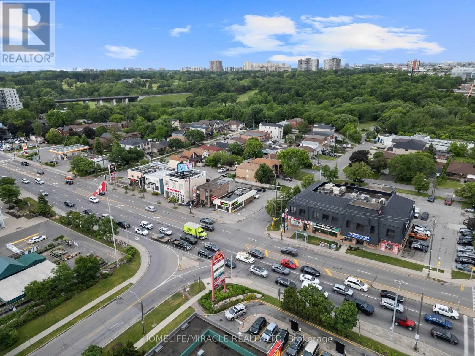 2600 WESTON ROAD