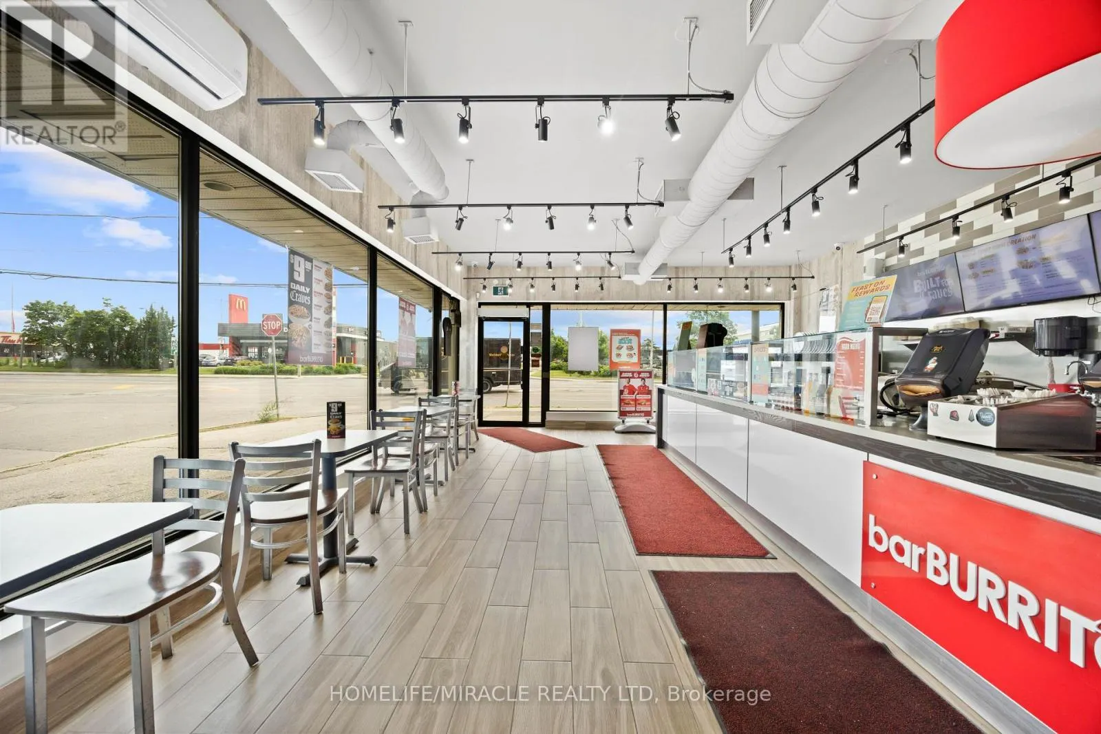 2600 WESTON ROAD