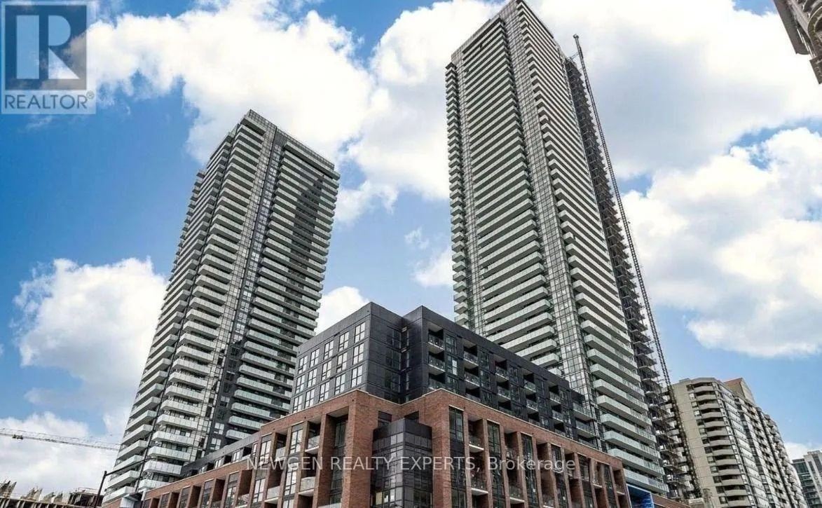 3504 - 430 SQUARE ONE DRIVE