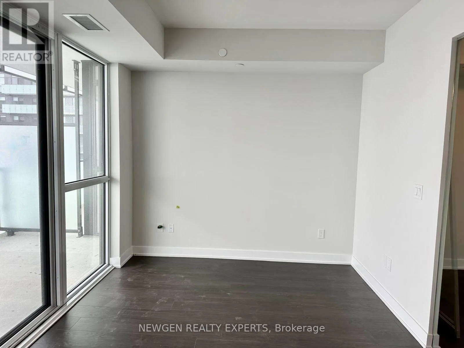 3504 - 430 SQUARE ONE DRIVE