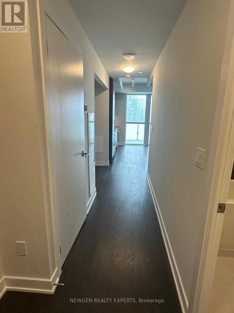 3504 - 430 SQUARE ONE DRIVE