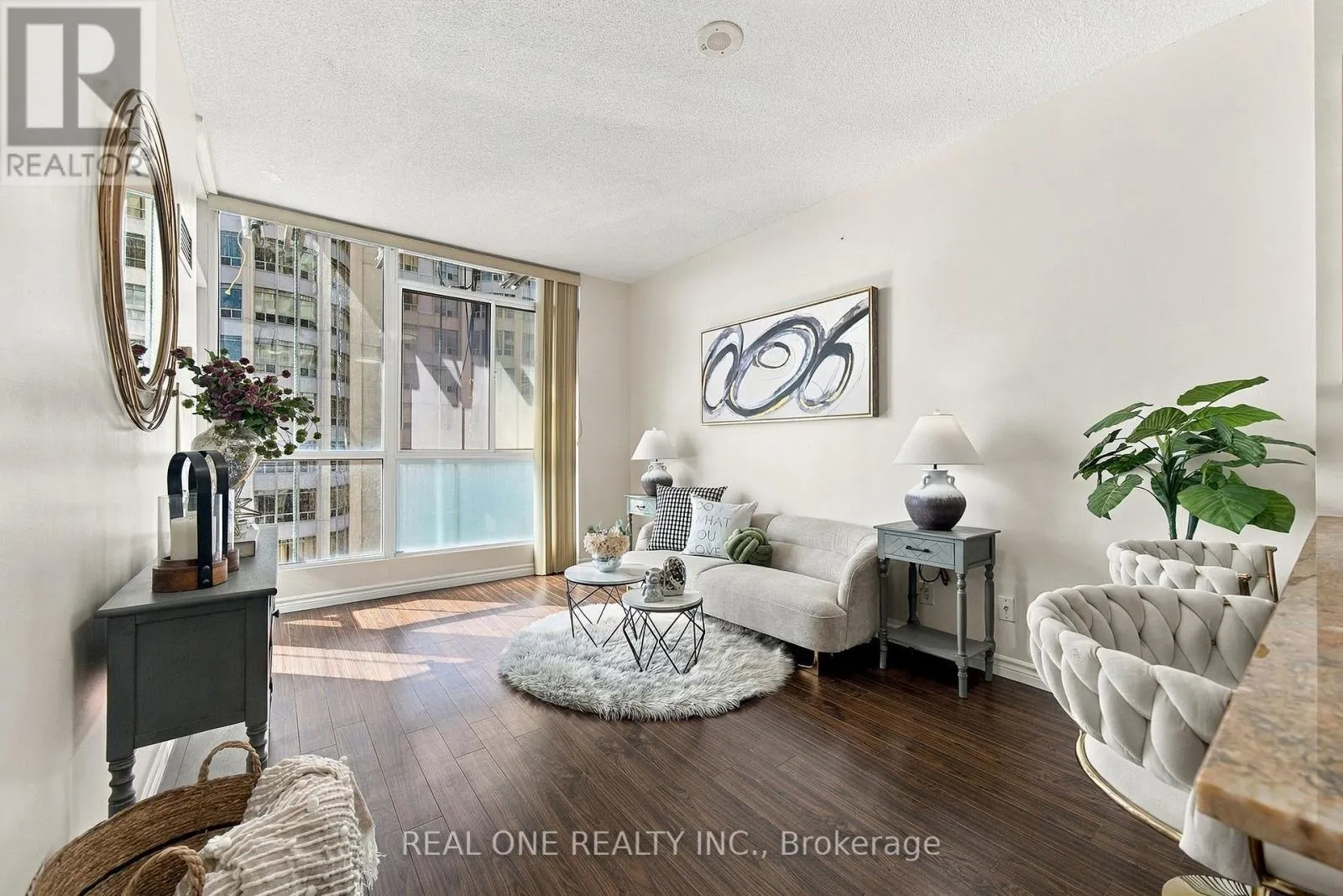 1611 - 225 WEBB DRIVE