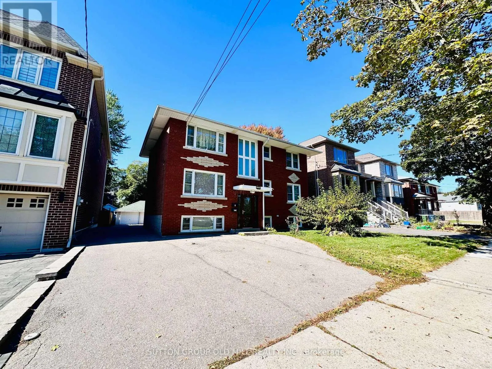 232 ALDERCREST ROAD