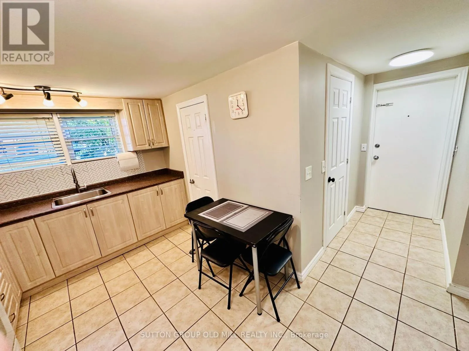 232 ALDERCREST ROAD
