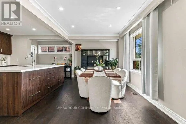 2 MUNHALL ROAD