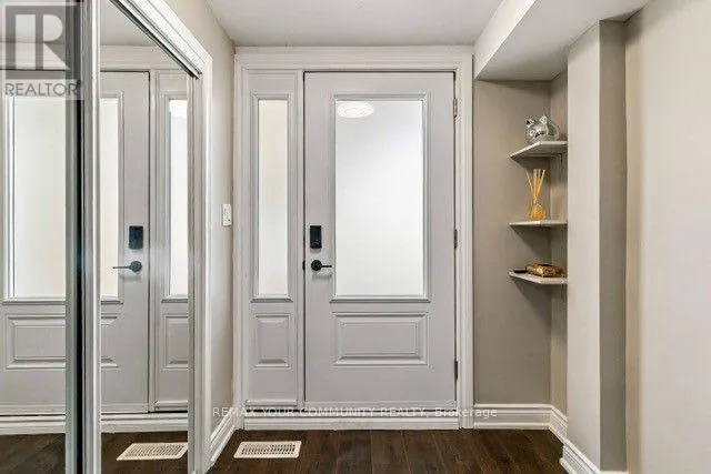 2 MUNHALL ROAD