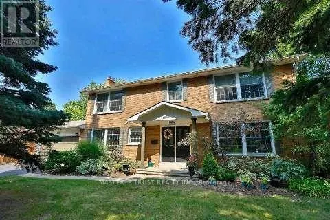 1585 CROMBIE ROAD