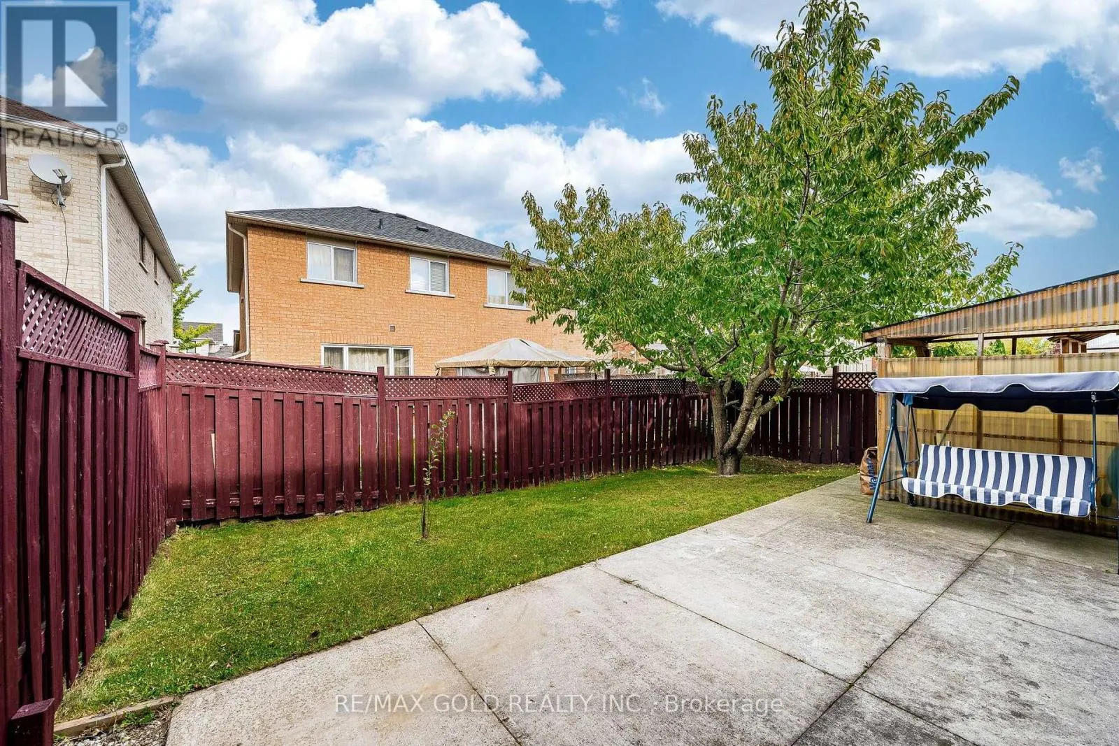 21 EDENVALLEY ROAD
