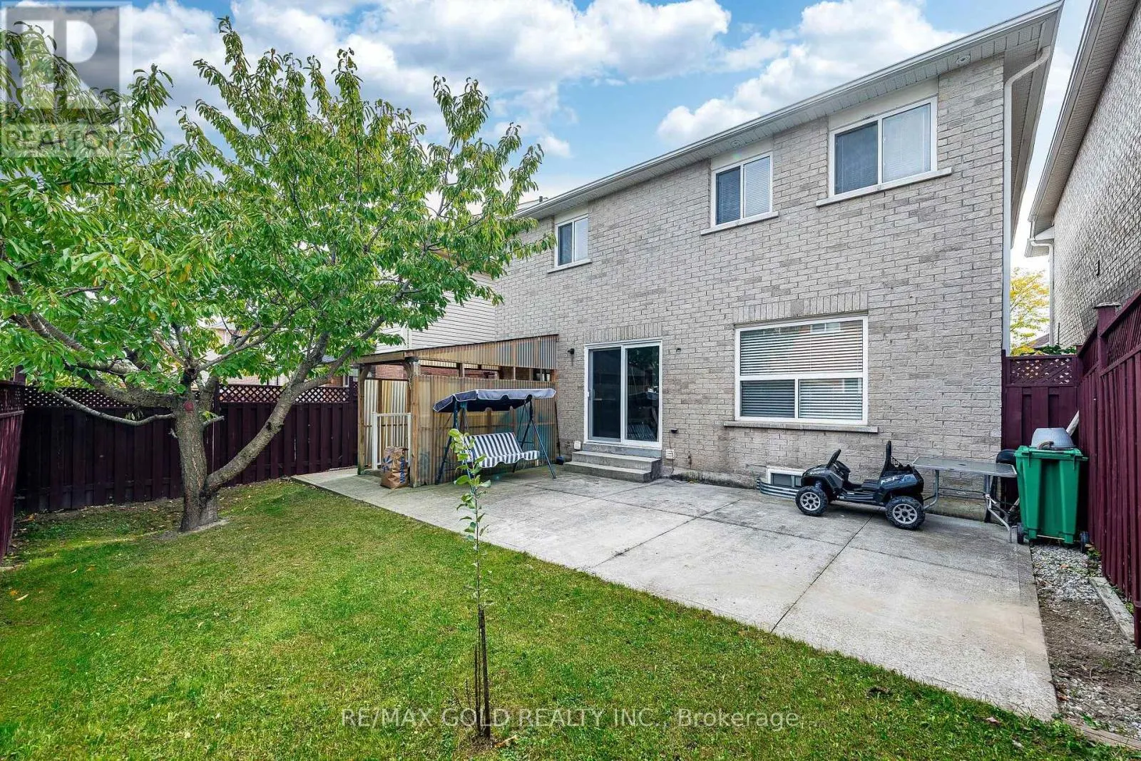 21 EDENVALLEY ROAD