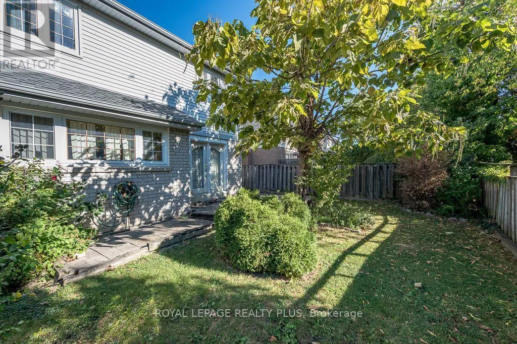 19 MACDOUGALL DRIVE