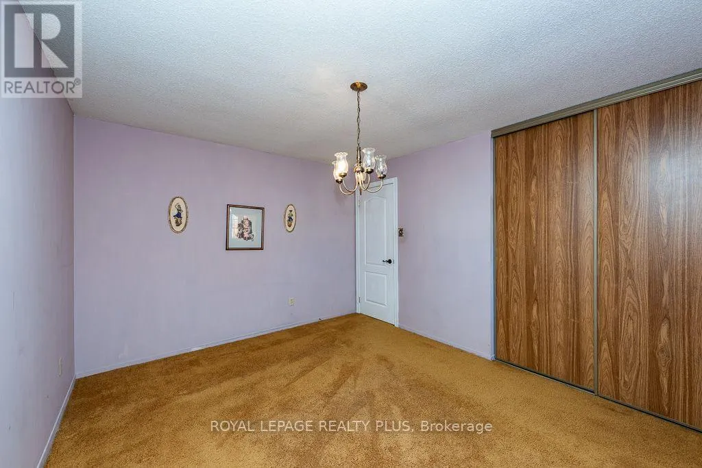 19 MACDOUGALL DRIVE