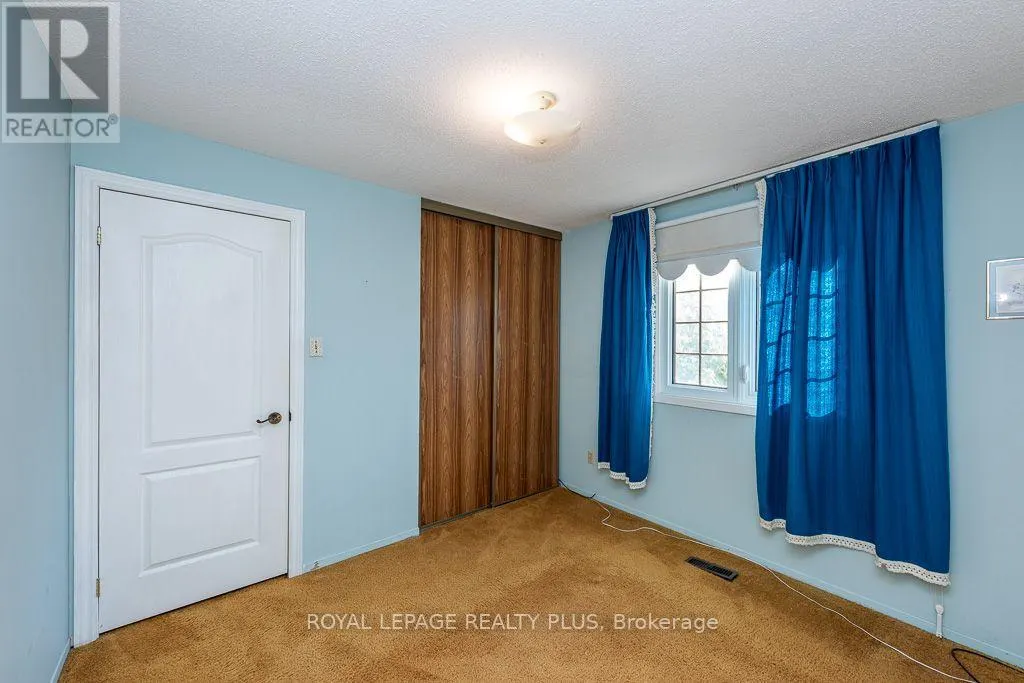 19 MACDOUGALL DRIVE