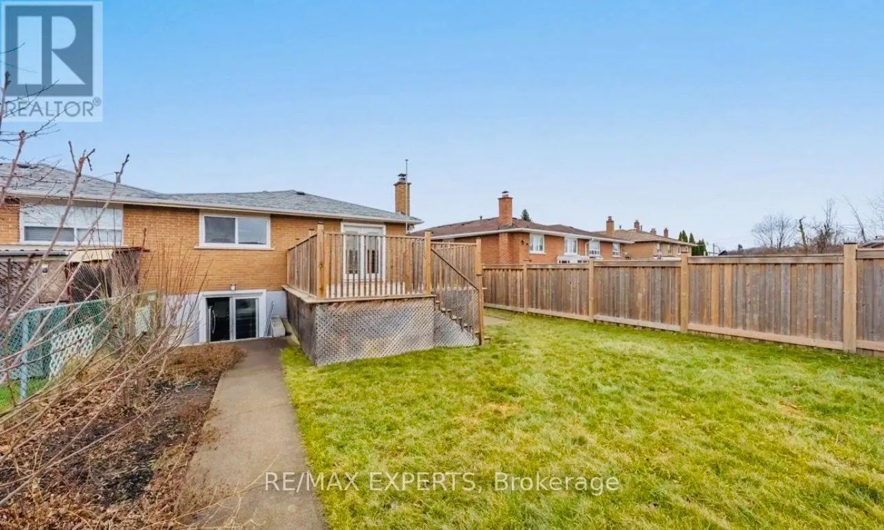 LOWER - 465 FERGO AVENUE