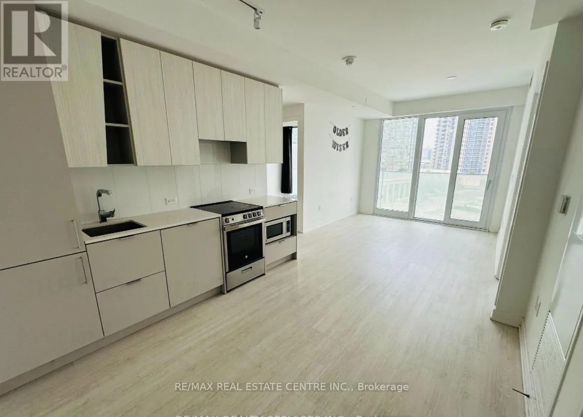 511 - 3883 QUARTZ ROAD