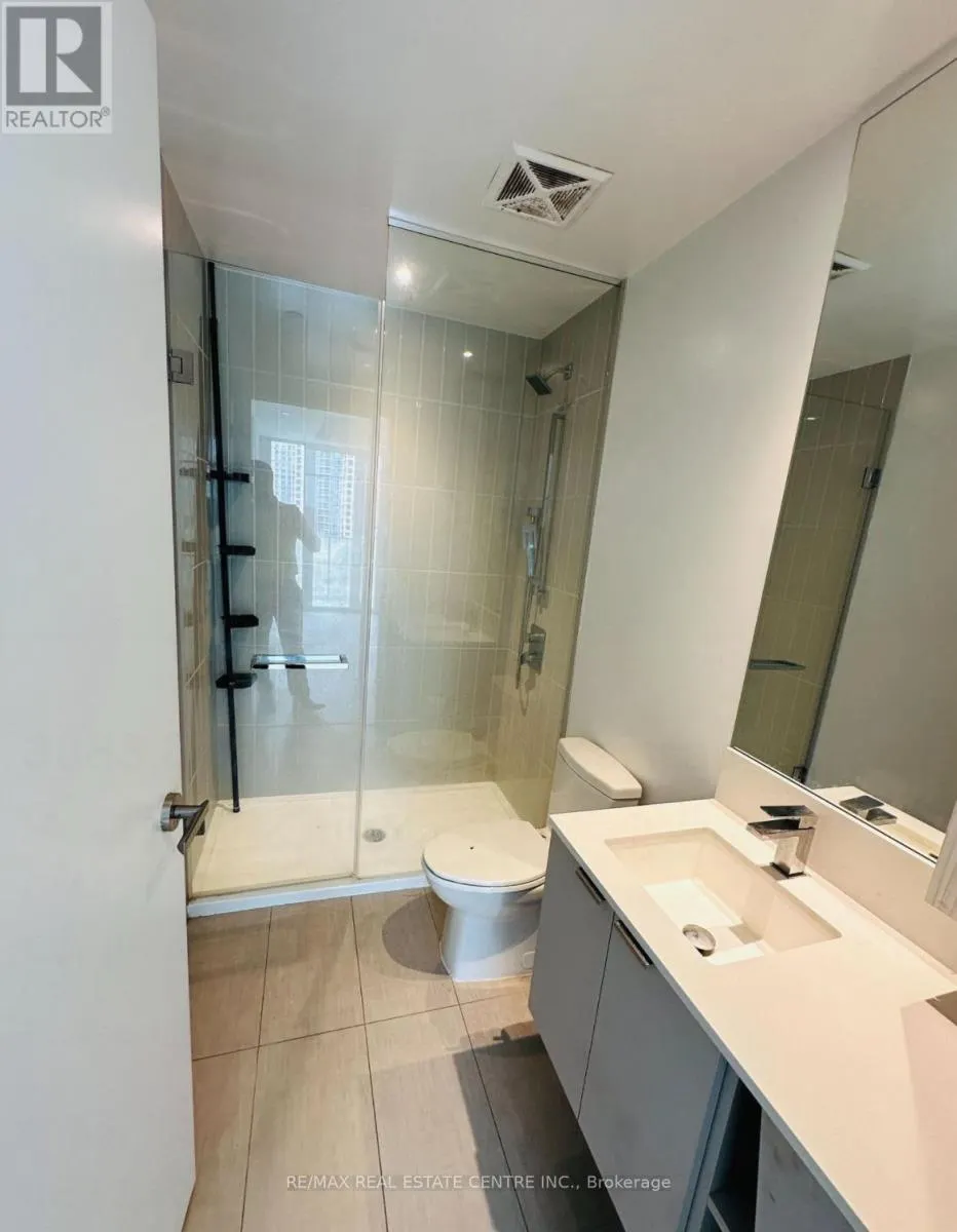 511 - 3883 QUARTZ ROAD