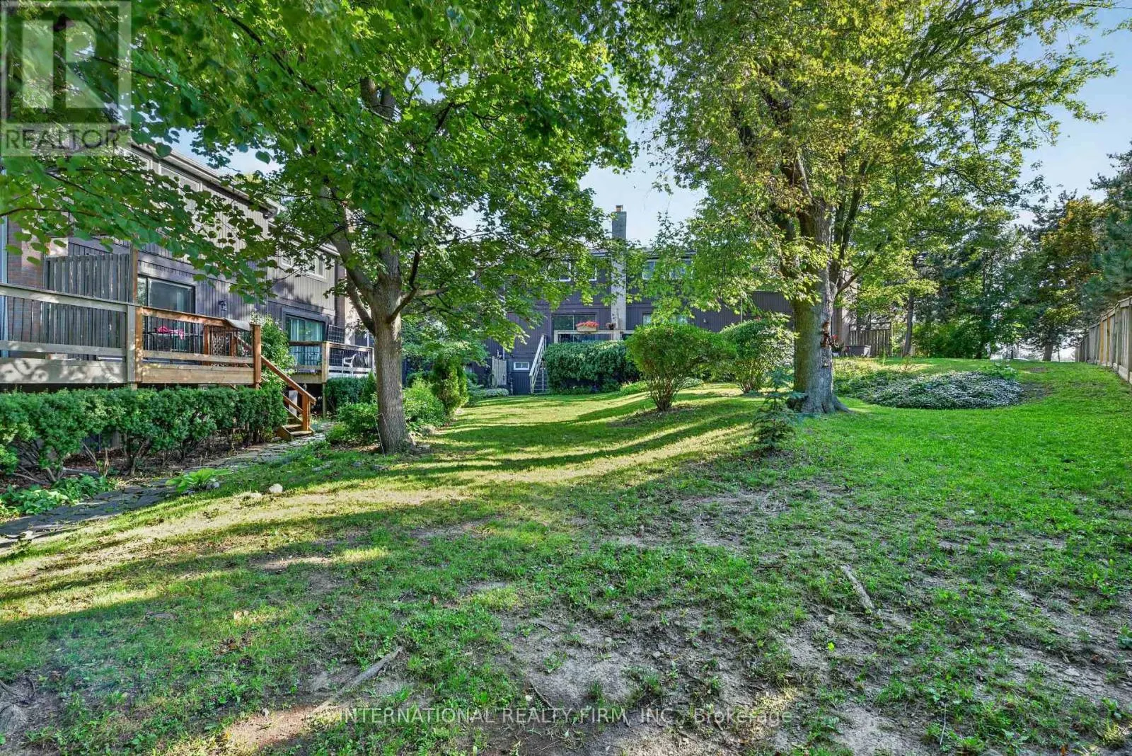 15 - 6855 GLEN ERIN DRIVE