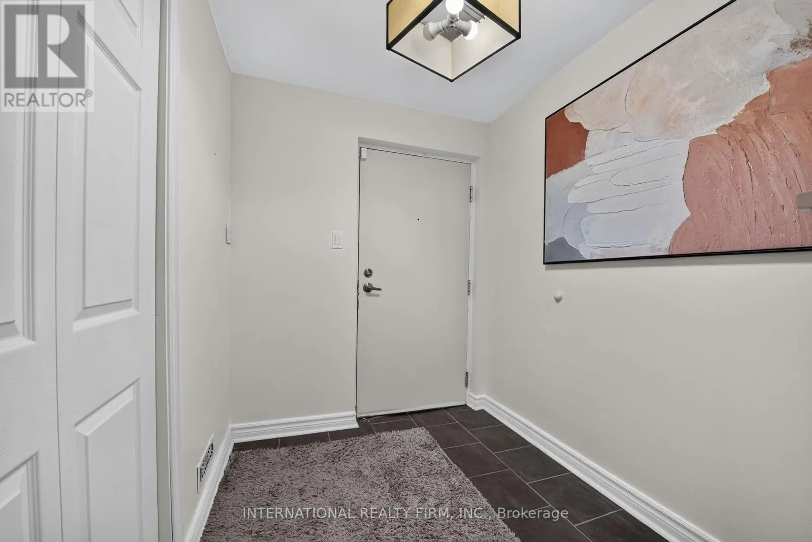 15 - 6855 GLEN ERIN DRIVE
