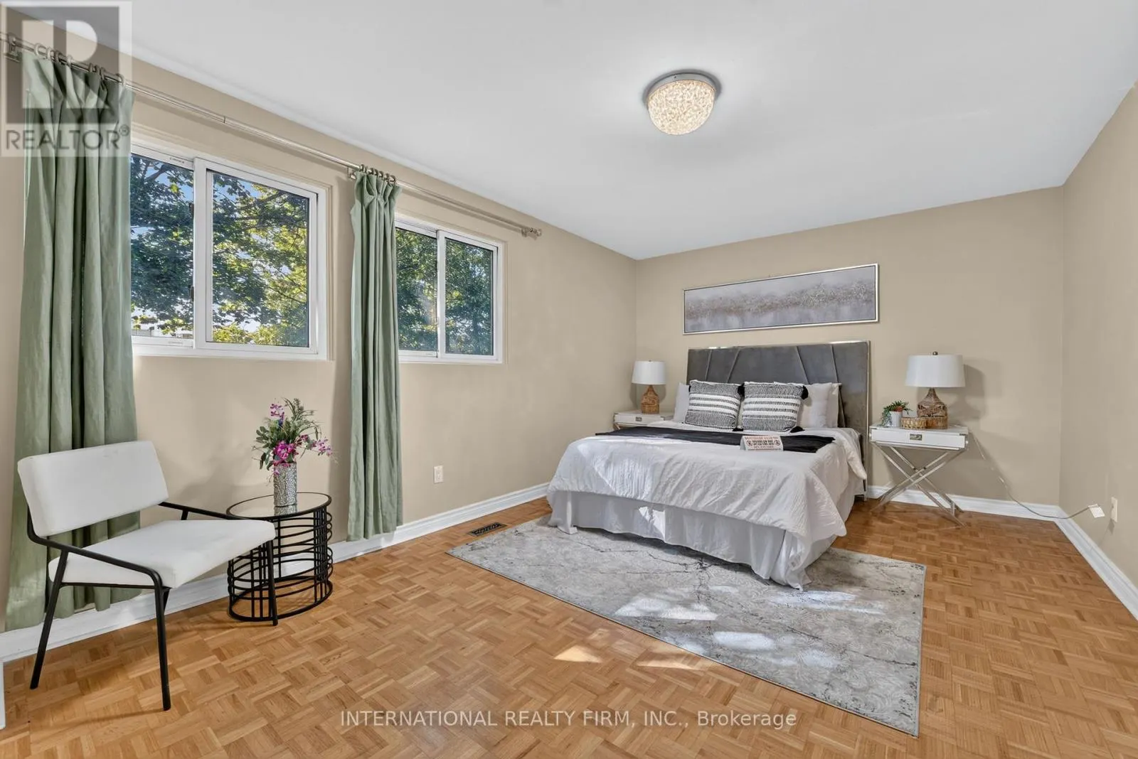 15 - 6855 GLEN ERIN DRIVE