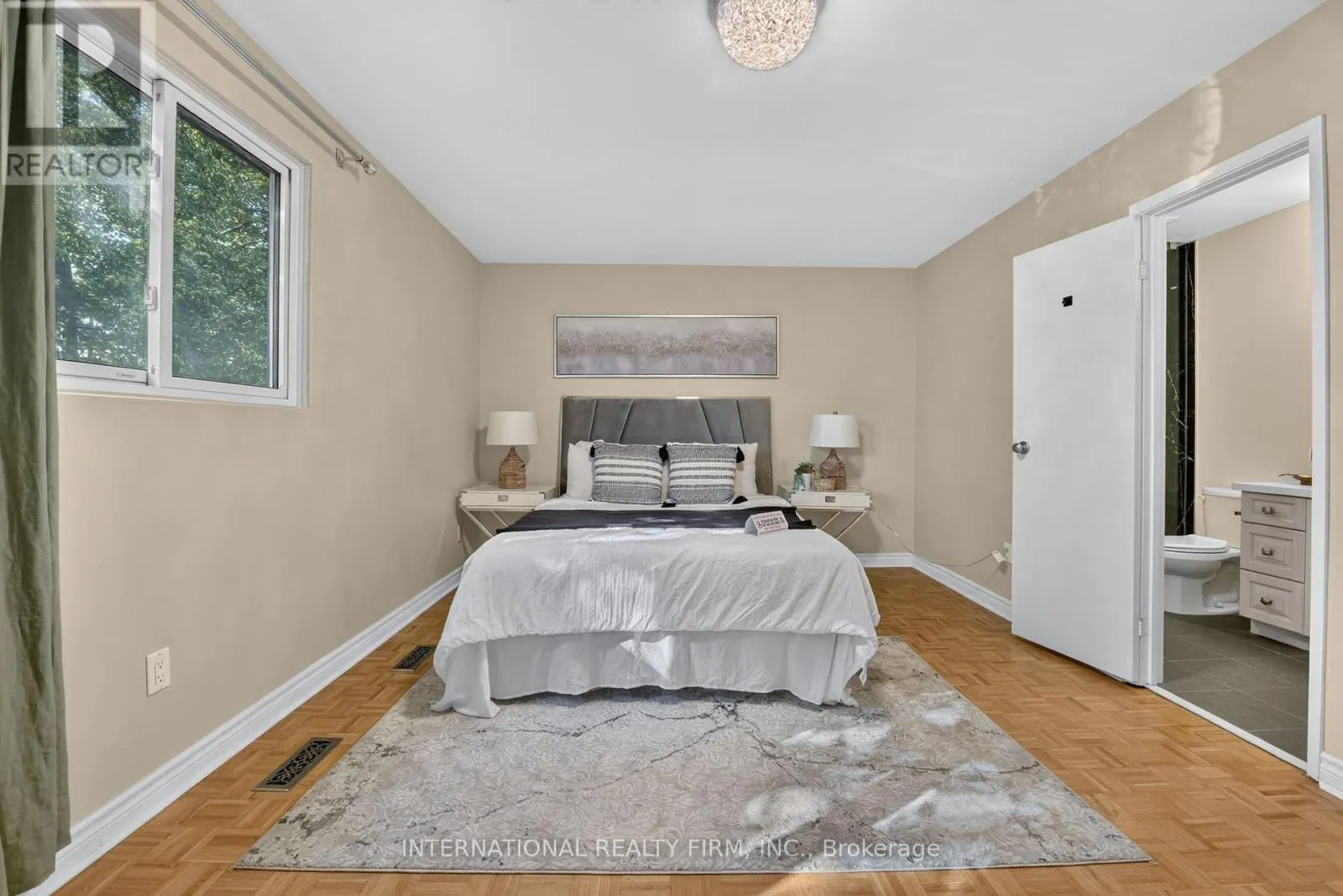 15 - 6855 GLEN ERIN DRIVE