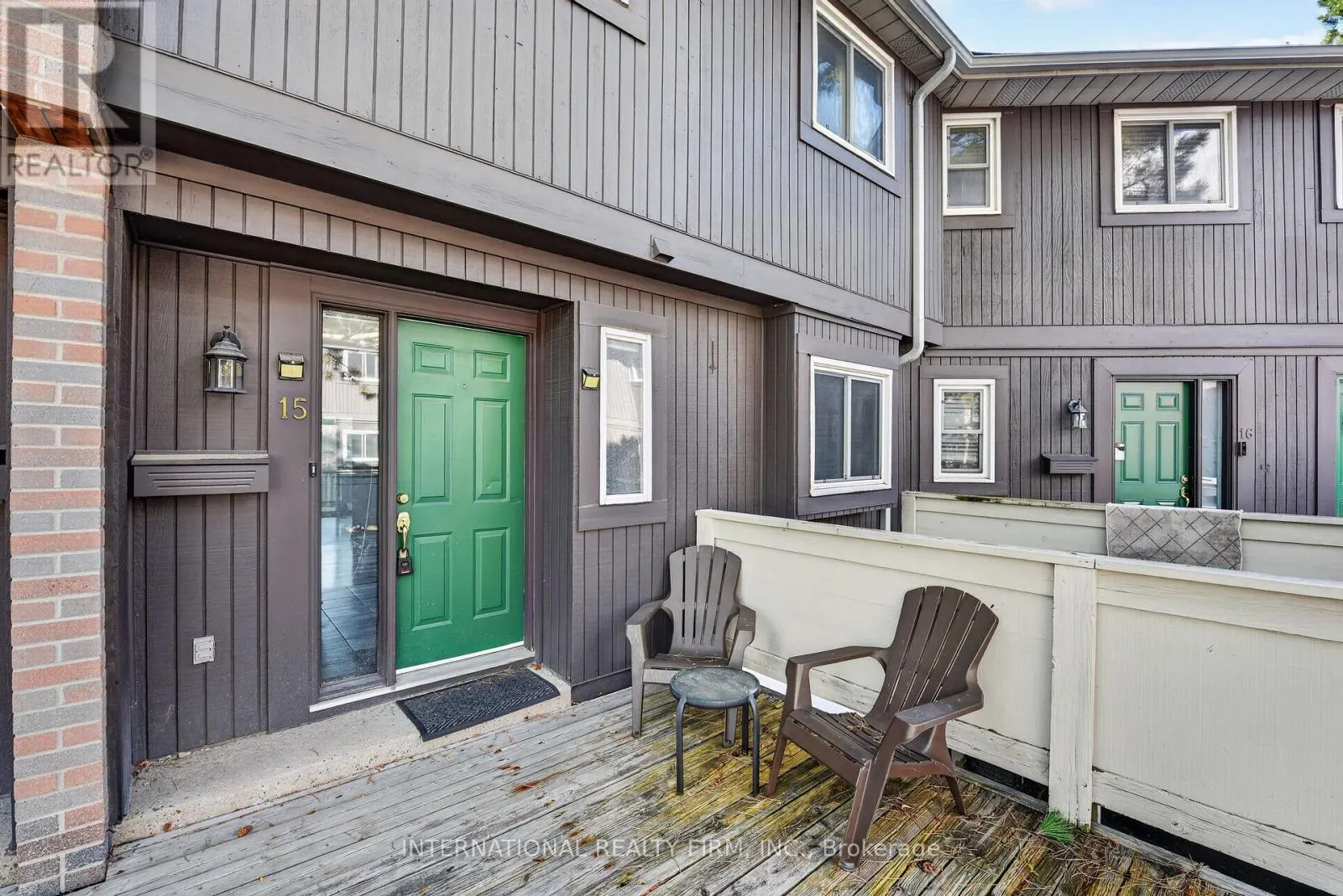 15 - 6855 GLEN ERIN DRIVE