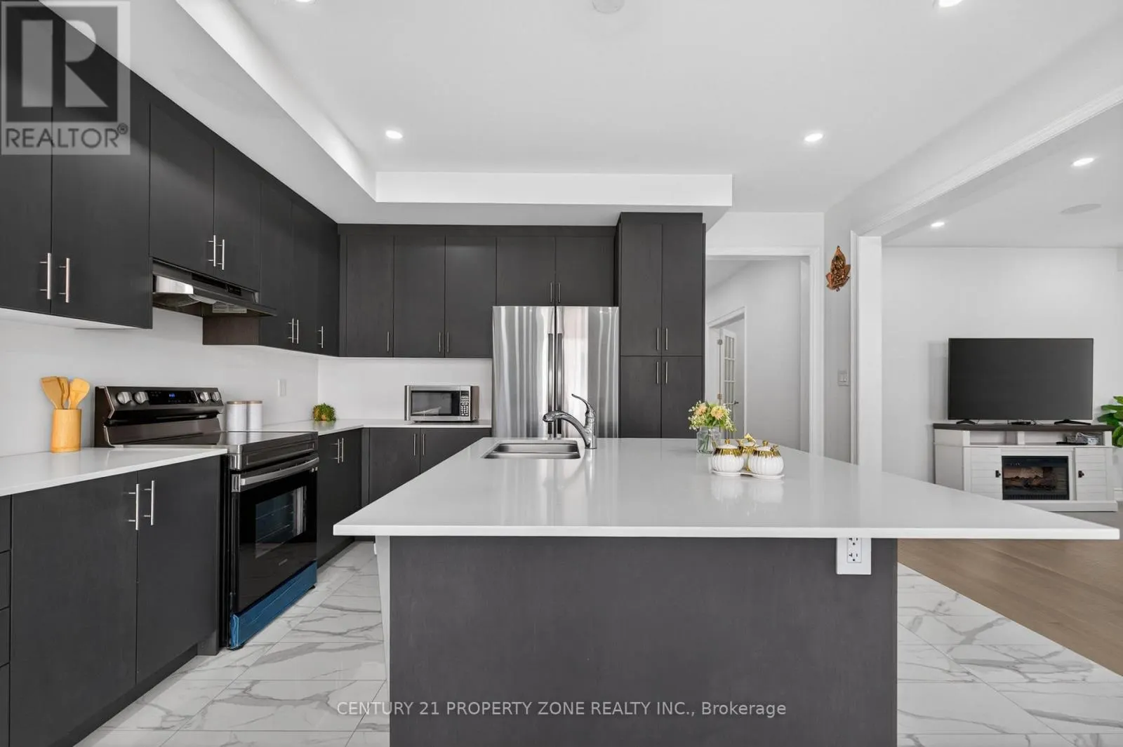 105 WALKER ROAD W