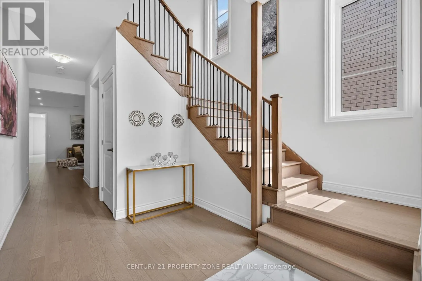 105 WALKER ROAD W