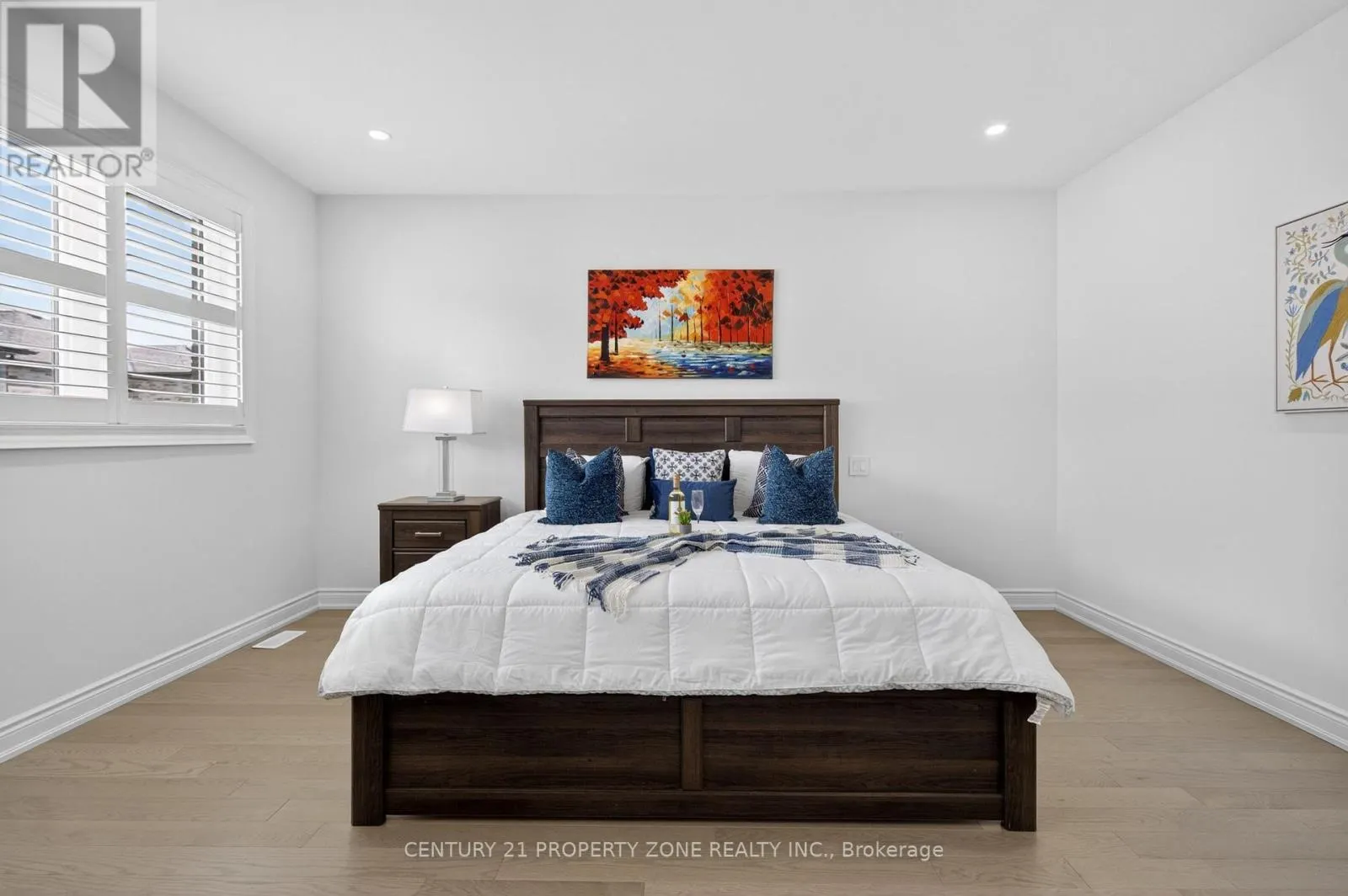 105 WALKER ROAD W