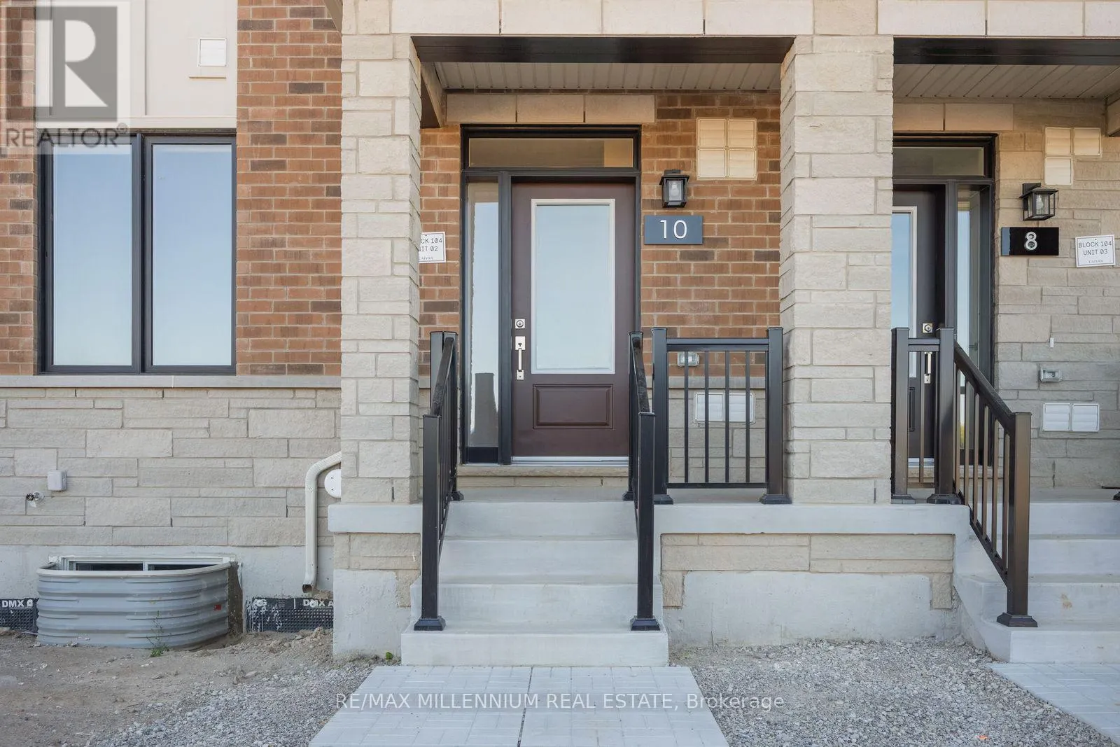 MAIN - 10 THORNBIRD CRESCENT
