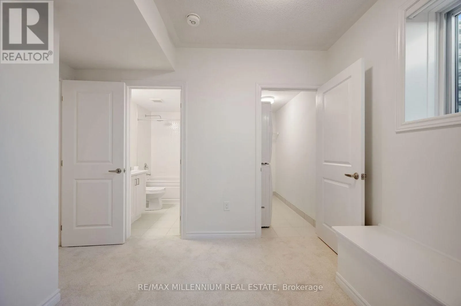 MAIN - 10 THORNBIRD CRESCENT