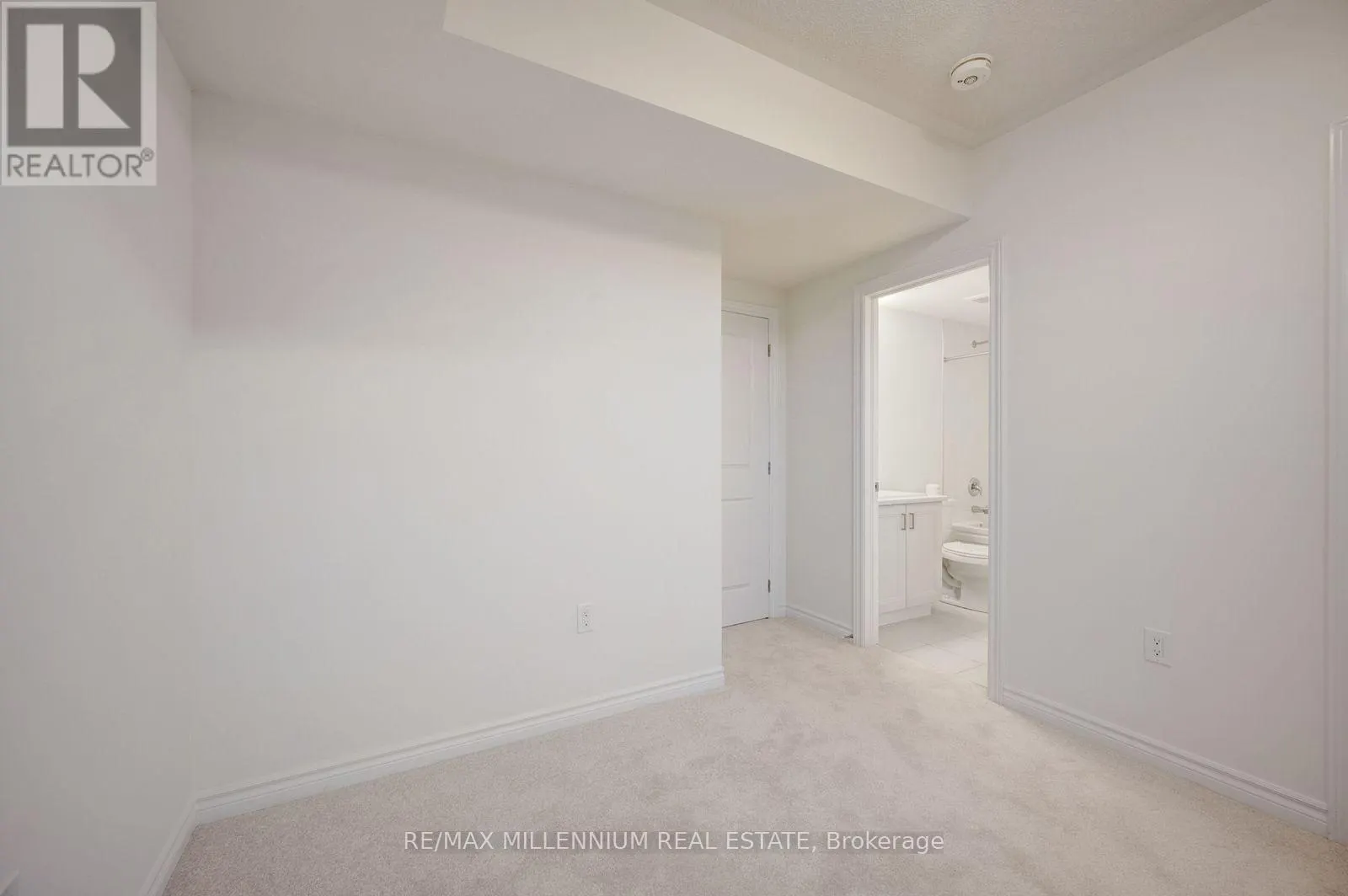 MAIN - 10 THORNBIRD CRESCENT