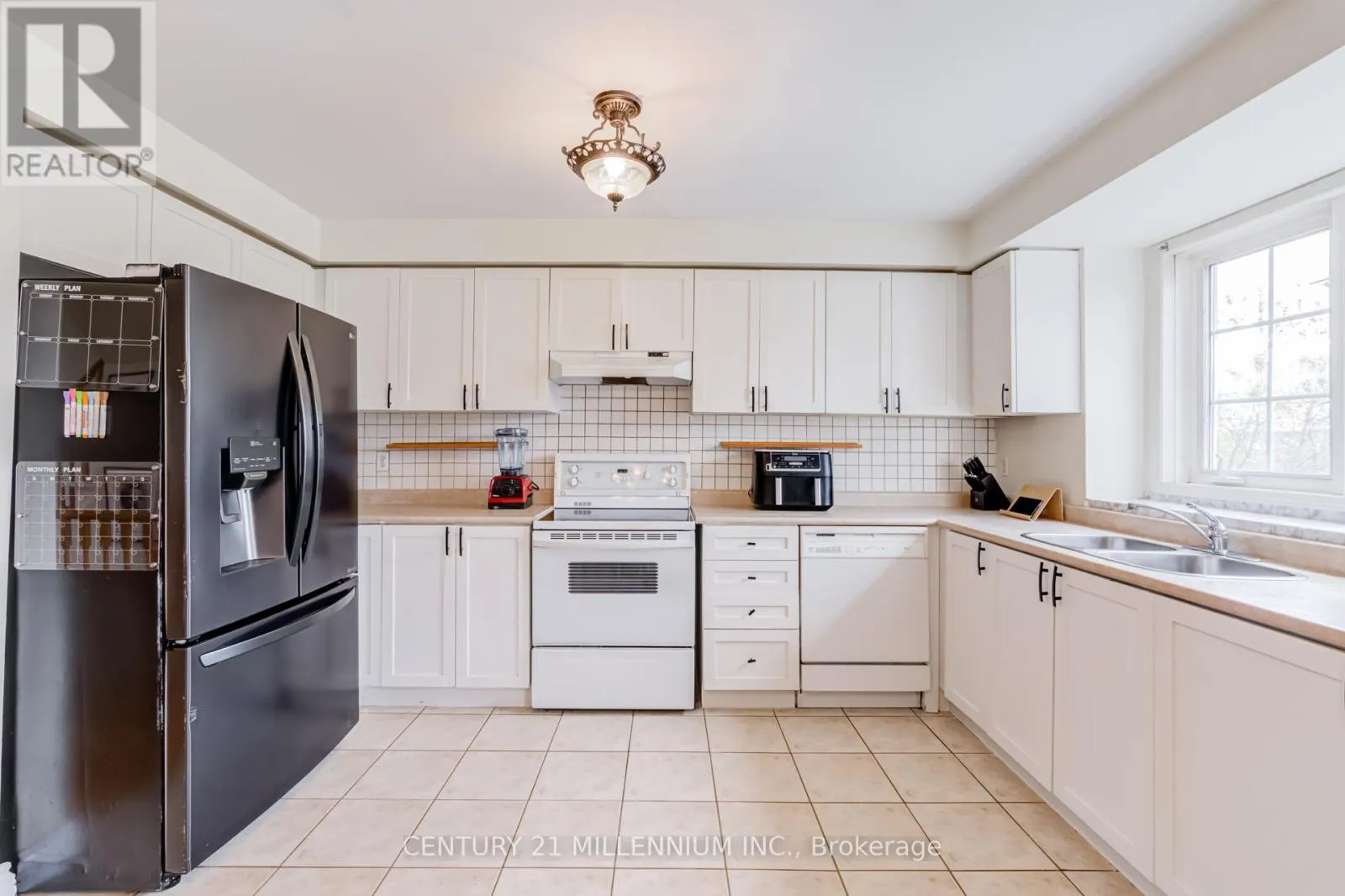 39 - 7190 ATWOOD LANE