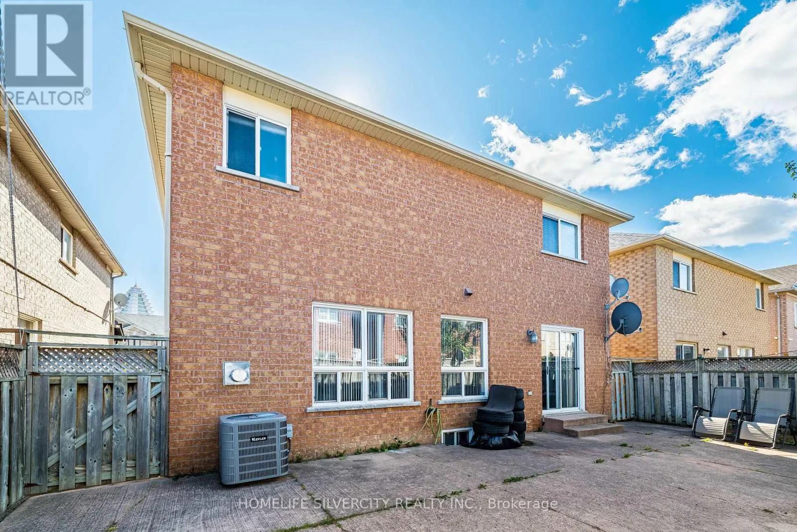 7 SHADYRIDGE ROAD