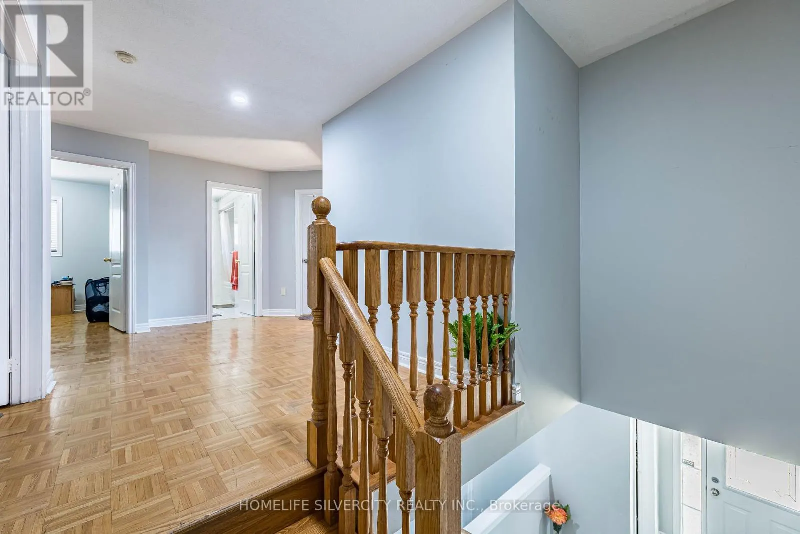 7 SHADYRIDGE ROAD