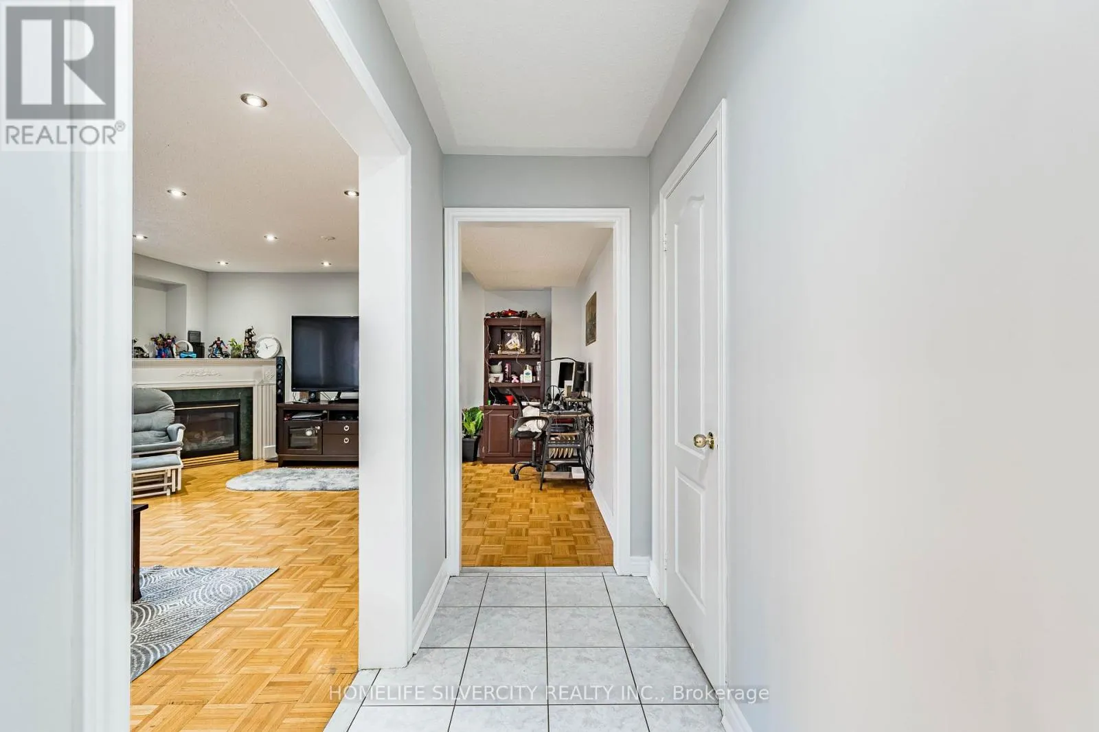 7 SHADYRIDGE ROAD