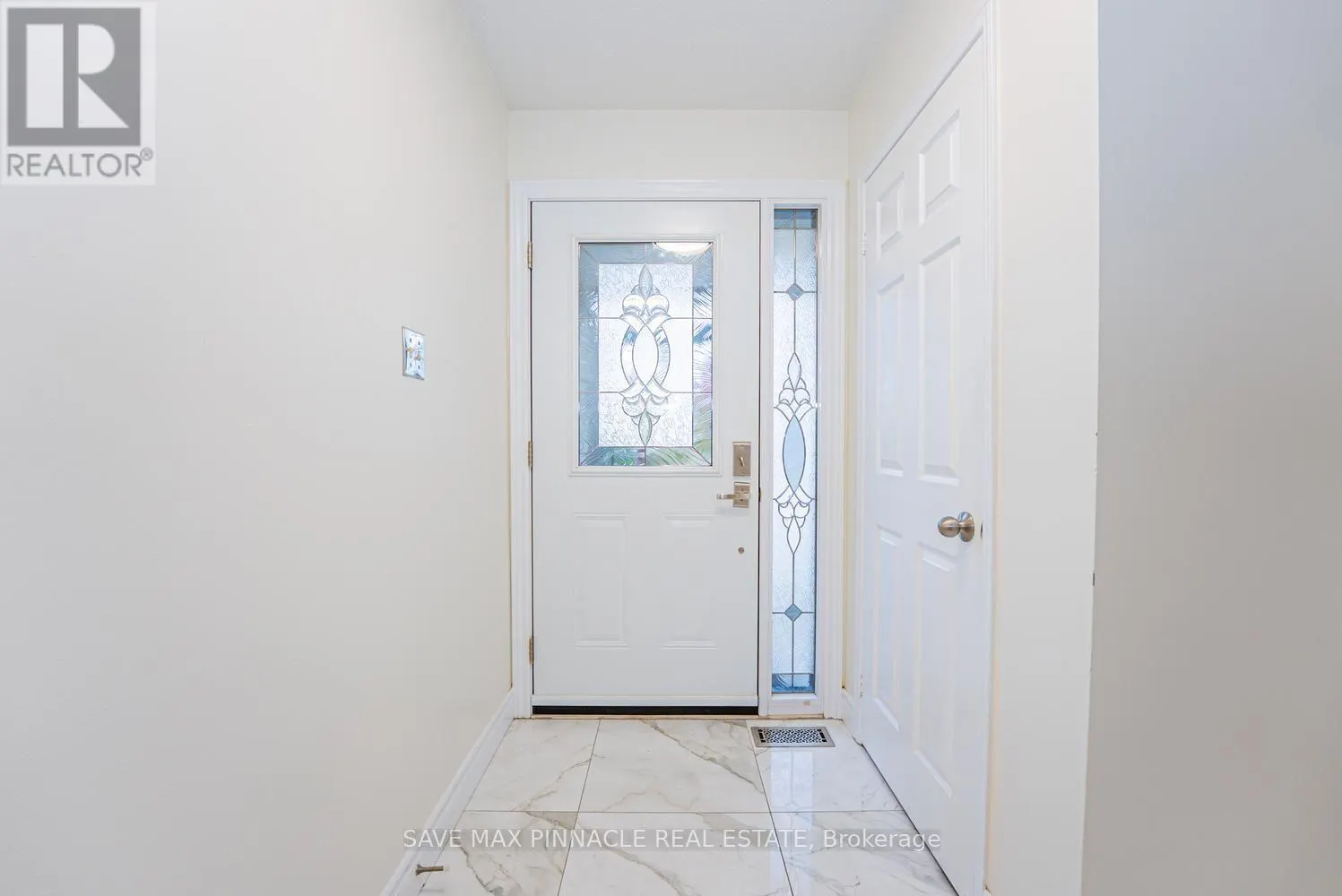 3118 SHADETREE DRIVE