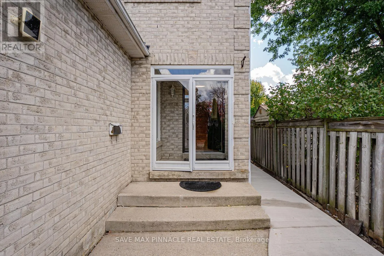 3118 SHADETREE DRIVE