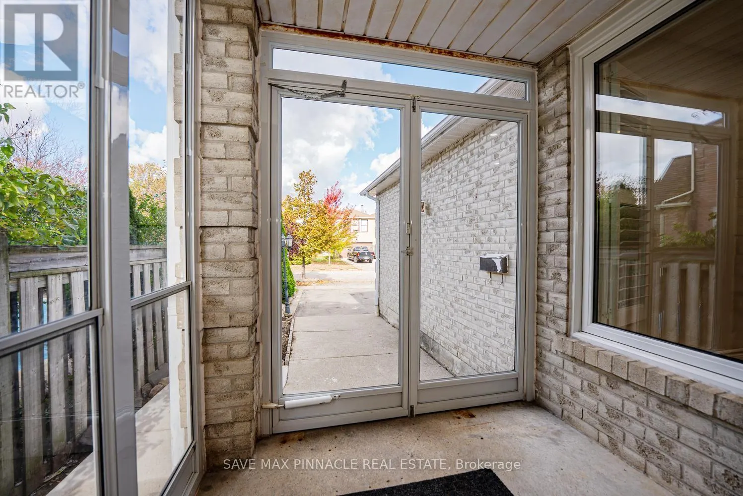 3118 SHADETREE DRIVE