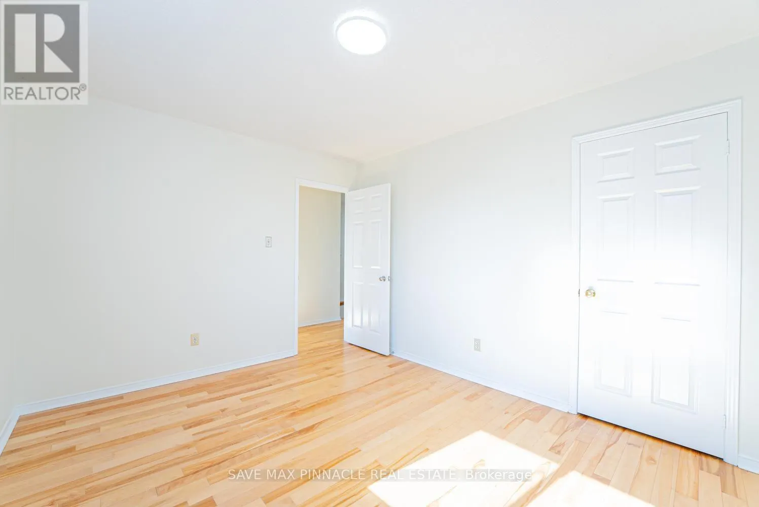 3118 SHADETREE DRIVE