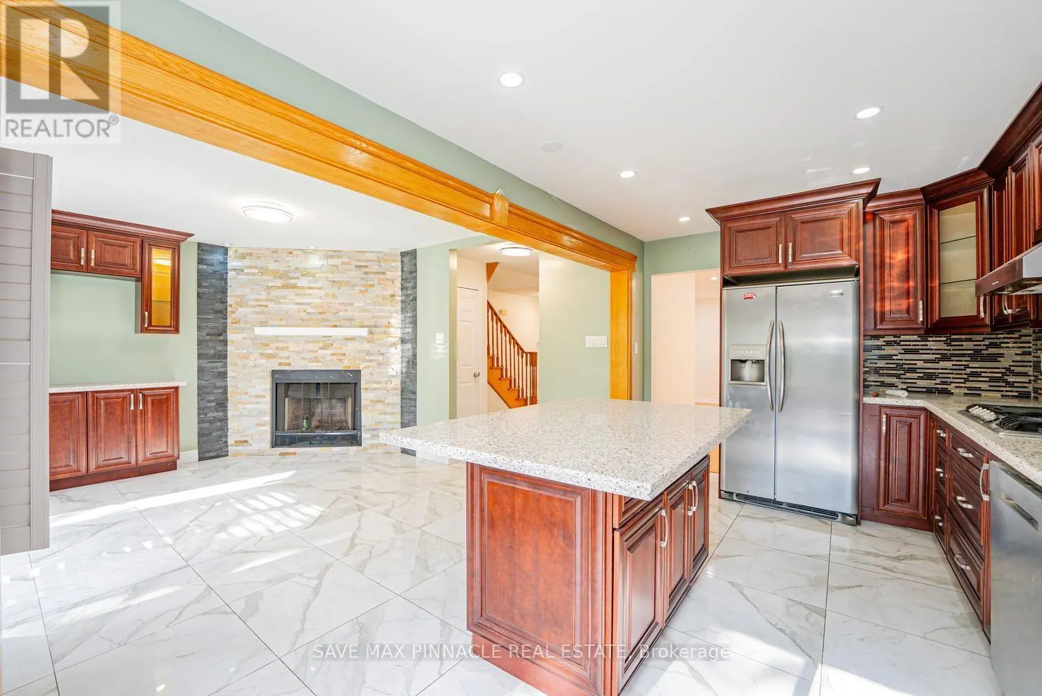 3118 SHADETREE DRIVE