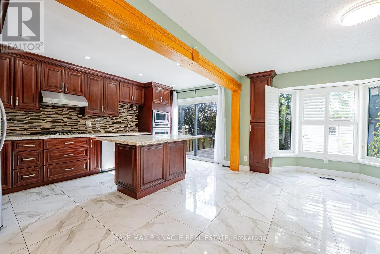 3118 SHADETREE DRIVE