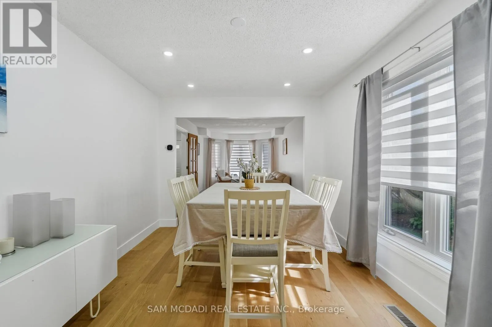 3071 BAYBERRY DRIVE
