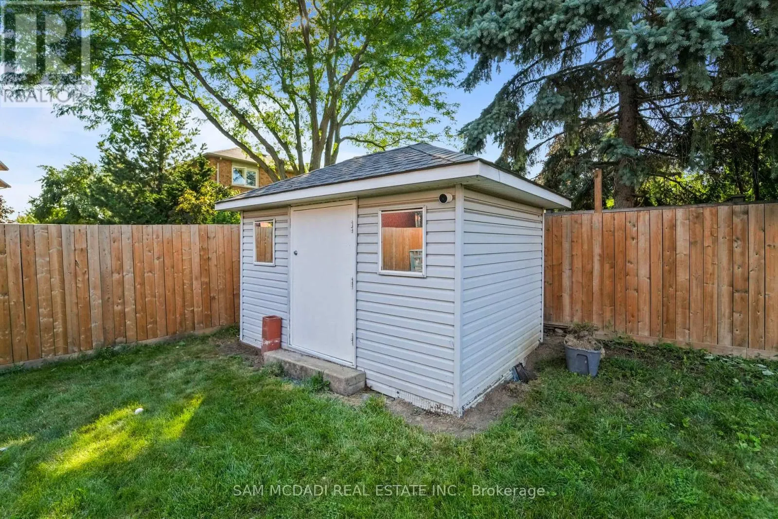 3071 BAYBERRY DRIVE